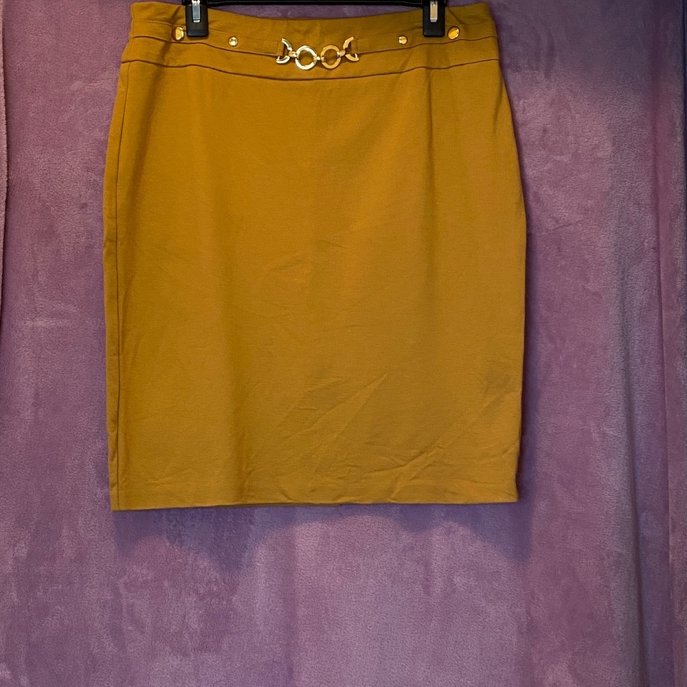 Women’s Skirt